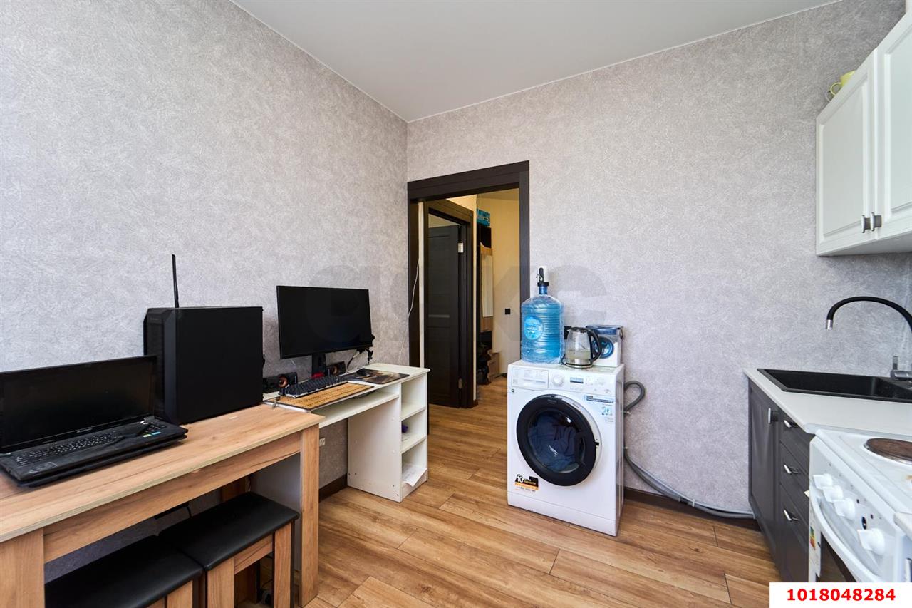 Фото №6: 1-комнатная квартира <span class="whitespace-nowrap">30 м²</span>, <span class="whitespace-nowrap">4/9 эт.</span> - Краснодар, Прикубанский внутригородской округ, мкр. жилой комплекс Дыхание, ул. Лётчика Позднякова, 2к2