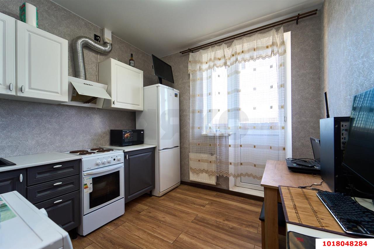 Фото №4: 1-комнатная квартира <span class="whitespace-nowrap">30 м²</span>, <span class="whitespace-nowrap">4/9 эт.</span> - Краснодар, Прикубанский внутригородской округ, мкр. жилой комплекс Дыхание, ул. Лётчика Позднякова, 2к2