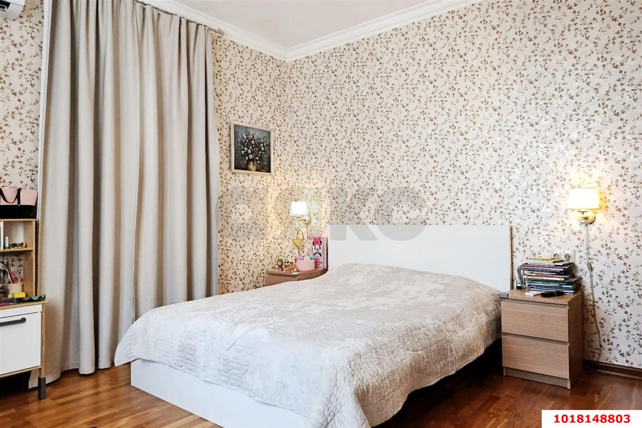 Фото №5: 3-комнатная квартира <span class="whitespace-nowrap">80 м²</span>, <span class="whitespace-nowrap">14/16 эт.</span> - Краснодар, Западный внутригородской округ, мкр. Юбилейный, ул. 70-летия Октября, 1/4