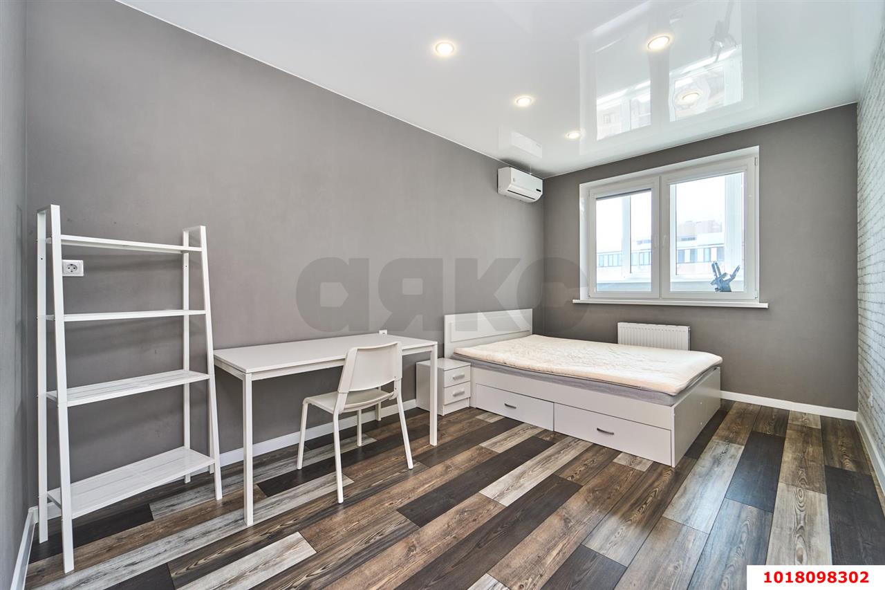 Фото №10: 1-комнатная квартира <span class="whitespace-nowrap">40 м²</span>, <span class="whitespace-nowrap">18/19 эт.</span> - Краснодар, Прикубанский внутригородской округ, имени Петра Метальникова, мкр. ЖК Победный, ул. Евгении Жигуленко, 13