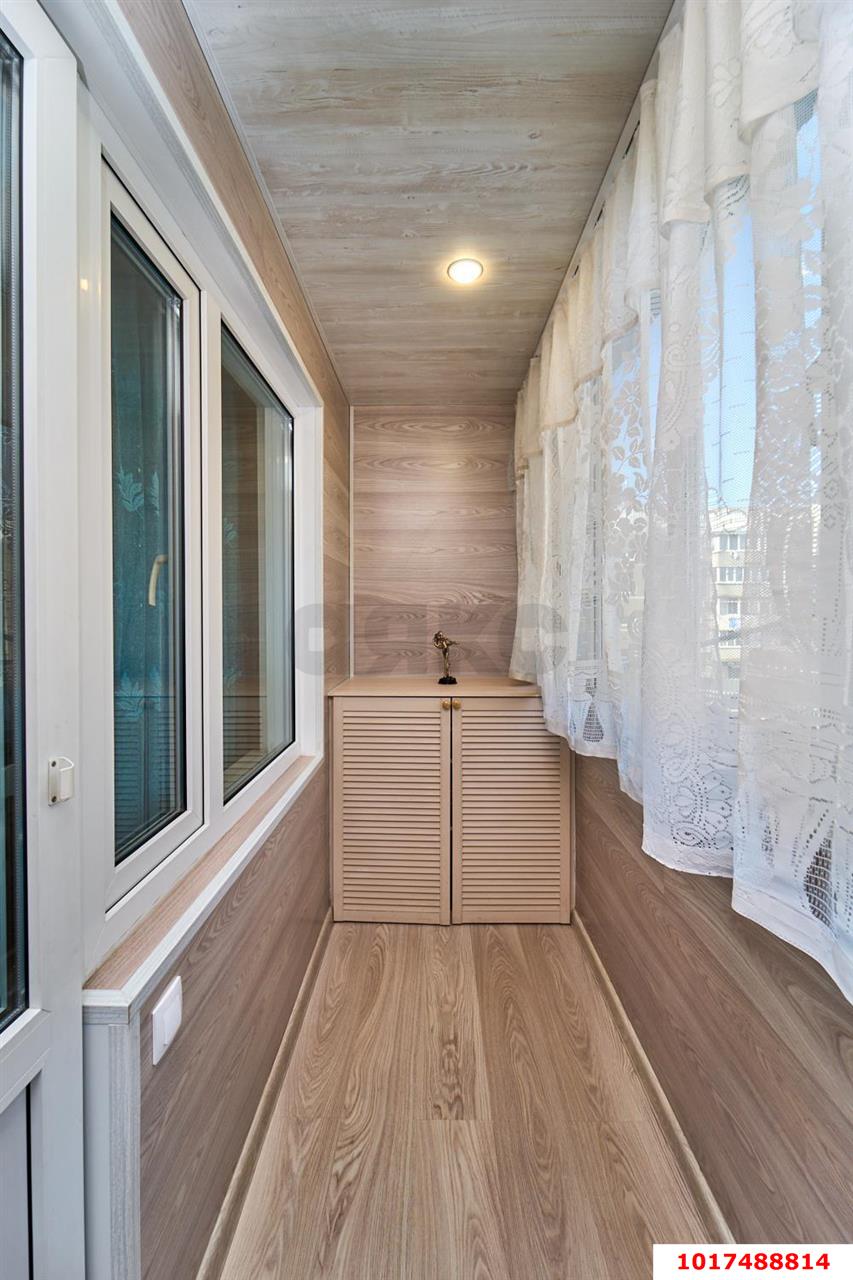 Фото №6: 3-комнатная квартира <span class="whitespace-nowrap">68 м²</span>, <span class="whitespace-nowrap">8/10 эт.</span> - Краснодар, Карасунский внутригородской округ, мкр. Черёмушки, ул. Ставропольская, 89