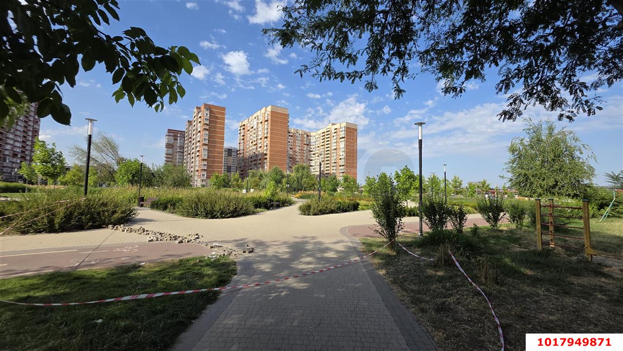 Фото №7: Торговое помещение <span class="whitespace-nowrap">19 м²</span>, <span class="whitespace-nowrap">-1/12 эт.</span> - Краснодар, Прикубанский внутригородской округ, мкр. Новый, ул. 9-я Тихая, 25