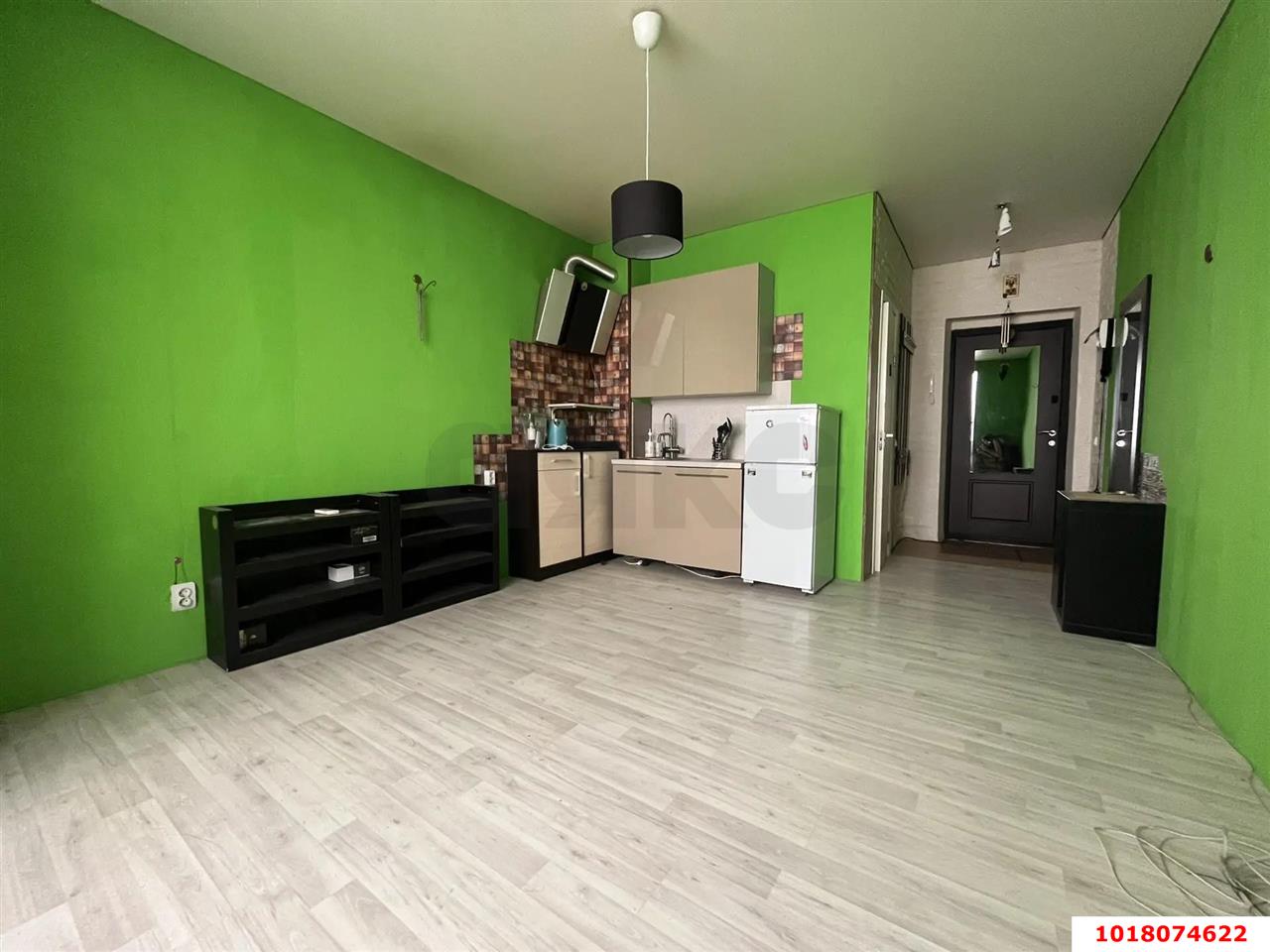 Фото №2: Студия <span class="whitespace-nowrap">27 м²</span>, <span class="whitespace-nowrap">2/5 эт.</span> - Российский, мкр. Прикубанский внутригородской округ, ул. Атамана Бабыча, 15