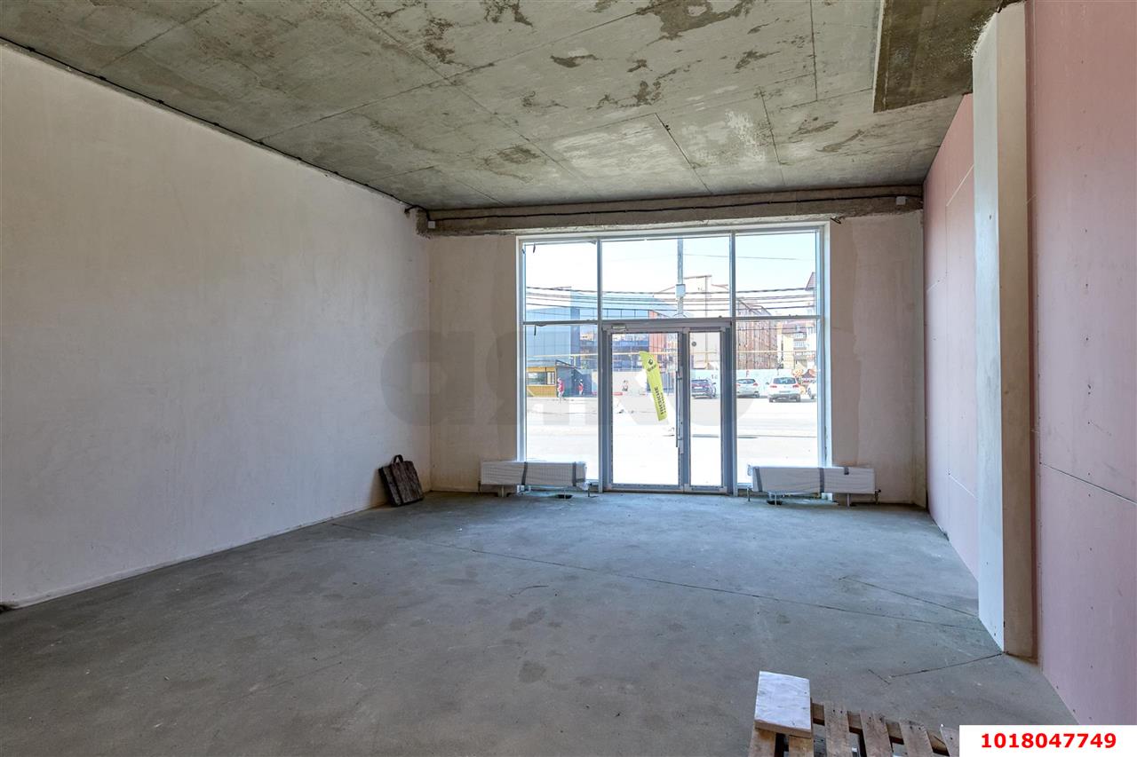 Фото №5: Отдельное здание <span class="whitespace-nowrap">1017 м²</span>, <span class="whitespace-nowrap">2 эт.</span> - Краснодар, Прикубанский внутригородской округ, мкр. Музыкальный, ул. Гомельская, 2