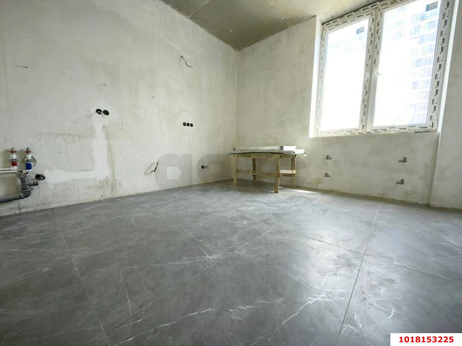 Фото №9: 1-комнатная квартира <span class="whitespace-nowrap">39 м²</span>, <span class="whitespace-nowrap">4/17 эт.</span> - Краснодар, Центральный внутригородской округ, мкр. Черёмушки, ул. Обрывная, 132/1к17