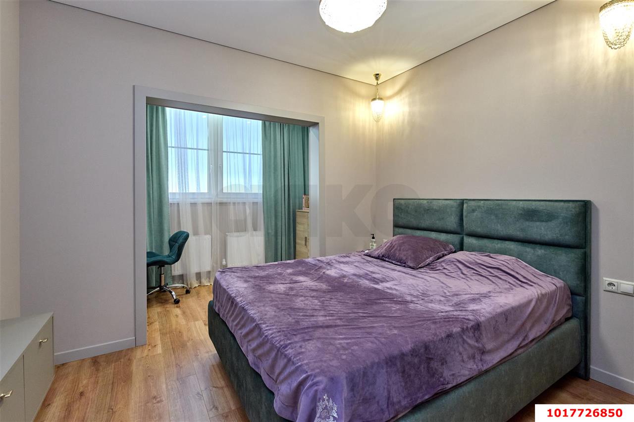 Фото №6: 3-комнатная квартира <span class="whitespace-nowrap">80 м²</span>, <span class="whitespace-nowrap">12/16 эт.</span> - Краснодар, Центральный внутригородской округ, Табачная Фабрика, мкр. ЖК Все Свои Вип, ул. Колхозная, 5/1