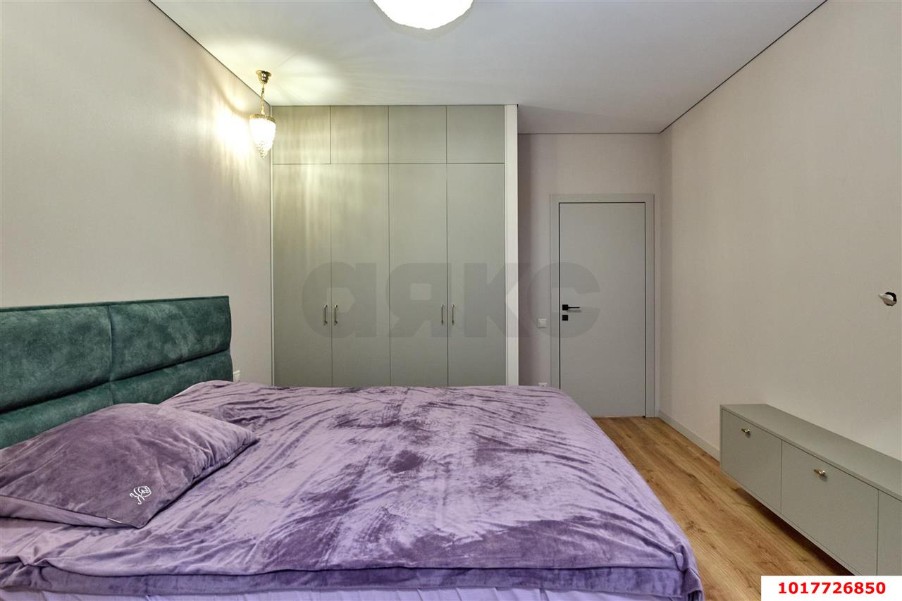 Фото №7: 3-комнатная квартира <span class="whitespace-nowrap">80 м²</span>, <span class="whitespace-nowrap">12/16 эт.</span> - Краснодар, Центральный внутригородской округ, Табачная Фабрика, мкр. ЖК Все Свои Вип, ул. Колхозная, 5/1