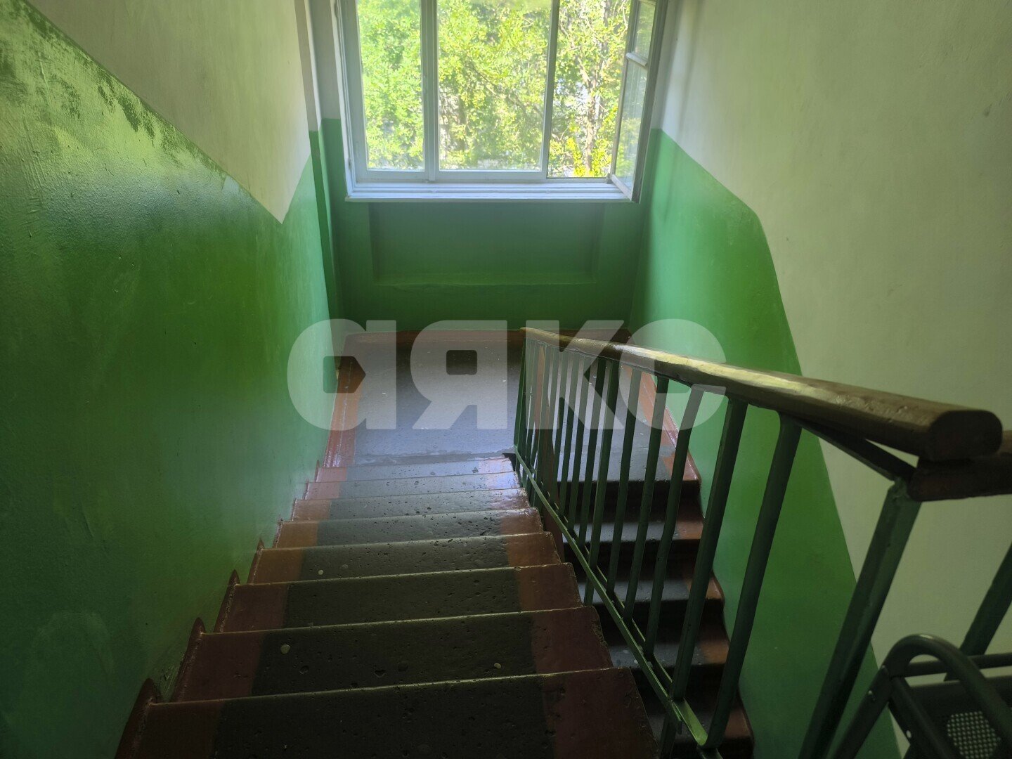 Фото №13: Комната <span class="whitespace-nowrap">18 м²</span>, <span class="whitespace-nowrap">4/4 эт.</span> - Армавир, мкр. Черёмушки, ул. Черноморская, 4