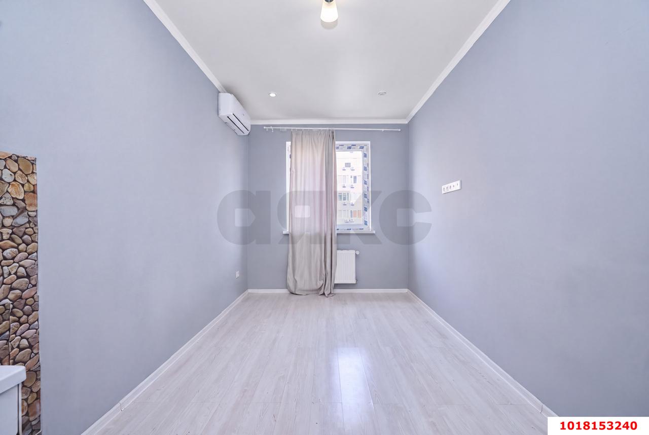 Фото №5: 1-комнатная квартира <span class="whitespace-nowrap">36 м²</span>, <span class="whitespace-nowrap">13/16 эт.</span> - Краснодар, Прикубанский внутригородской округ, Музыкальный, мкр. ЖК Оникс, ул. Российская, 267к4