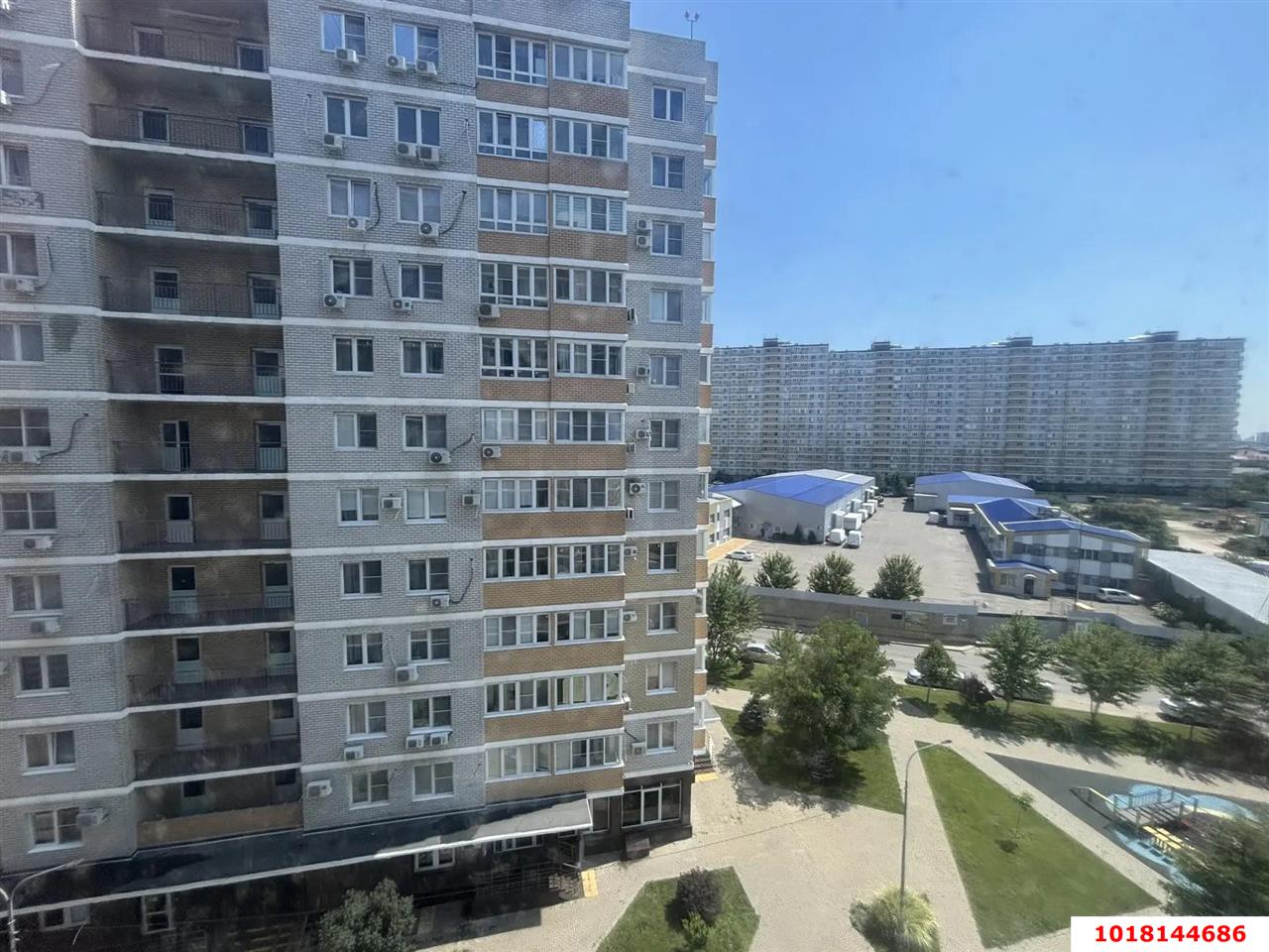 Фото №13: 2-комнатная квартира <span class="whitespace-nowrap">65 м²</span>, <span class="whitespace-nowrap">7/12 эт.</span> - Краснодар, Прикубанский внутригородской округ, Славянский, мкр. Светлоград, ул. Красных Партизан, 1/3к10