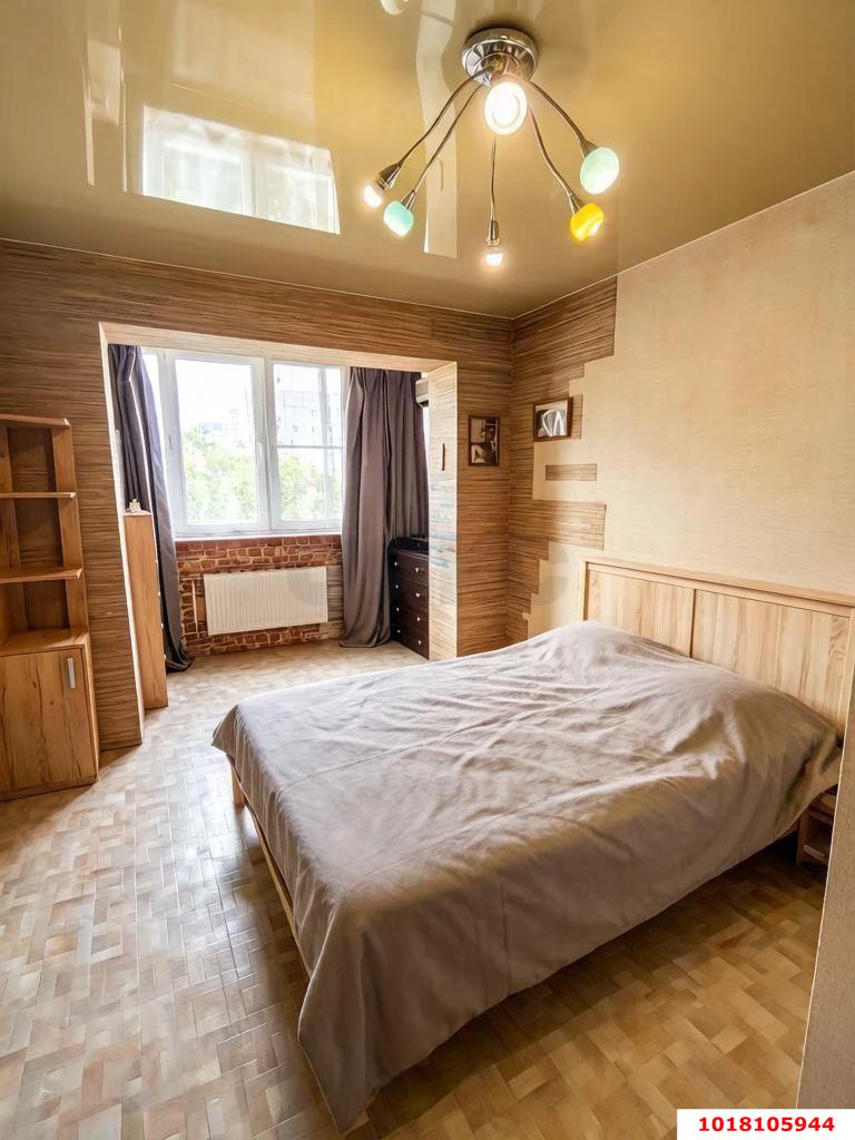 Фото №4: 3-комнатная квартира <span class="whitespace-nowrap">100 м²</span>, <span class="whitespace-nowrap">4/10 эт.</span> - Краснодар, Карасунский внутригородской округ, мкр. Черёмушки, ул. Ставропольская, 89