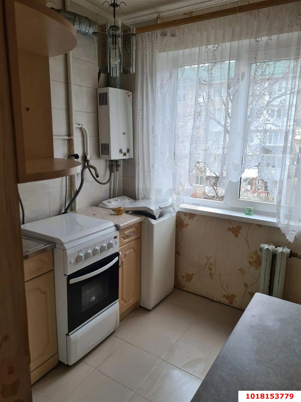 Фото №2: 2-комнатная квартира <span class="whitespace-nowrap">50 м²</span>, <span class="whitespace-nowrap">3/5 эт.</span> - Краснодар, Карасунский внутригородской округ, мкр. Черёмушки, ул. Селезнёва, 90