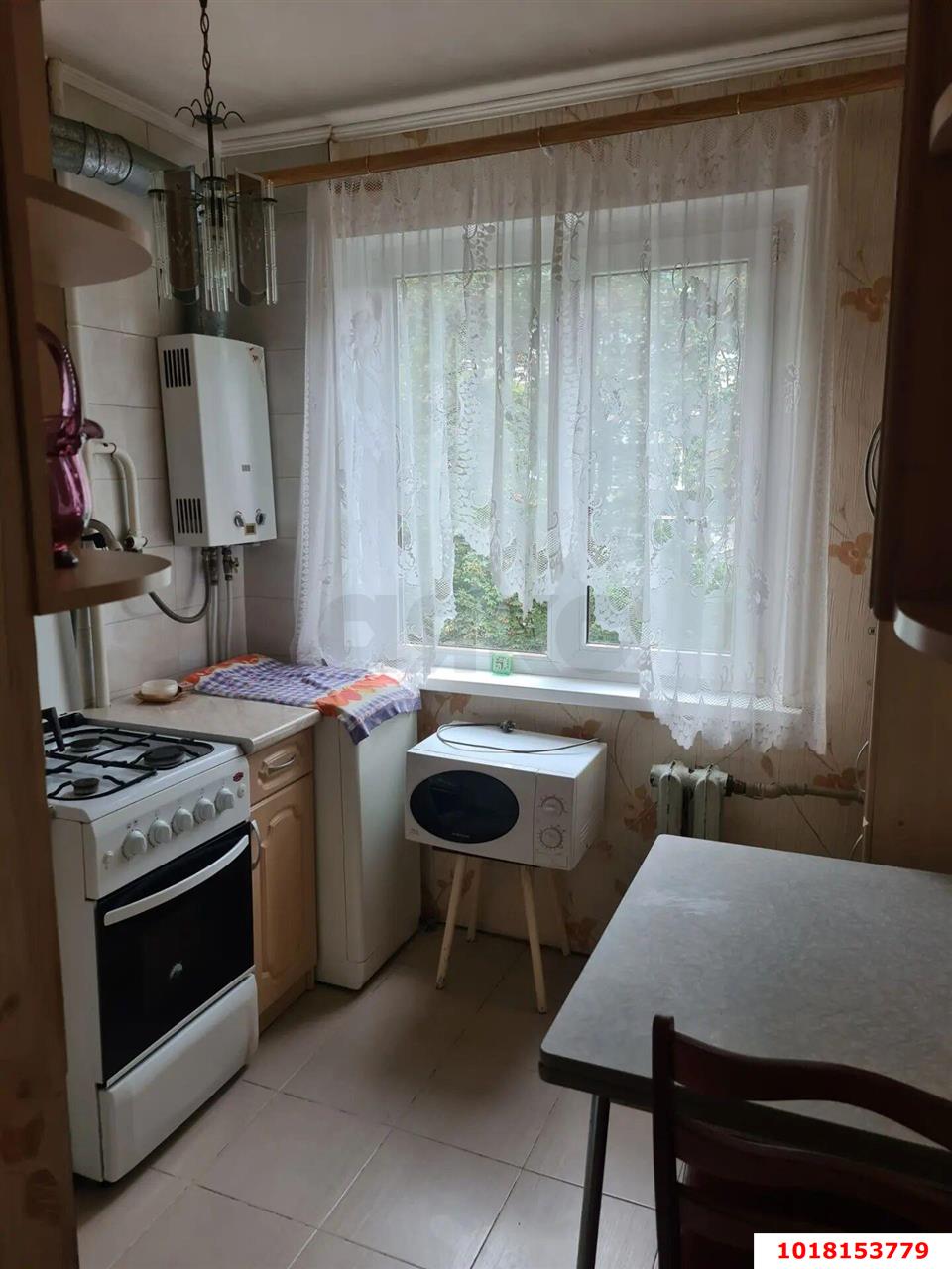 Фото №3: 2-комнатная квартира <span class="whitespace-nowrap">50 м²</span>, <span class="whitespace-nowrap">3/5 эт.</span> - Краснодар, Карасунский внутригородской округ, мкр. Черёмушки, ул. Селезнёва, 90
