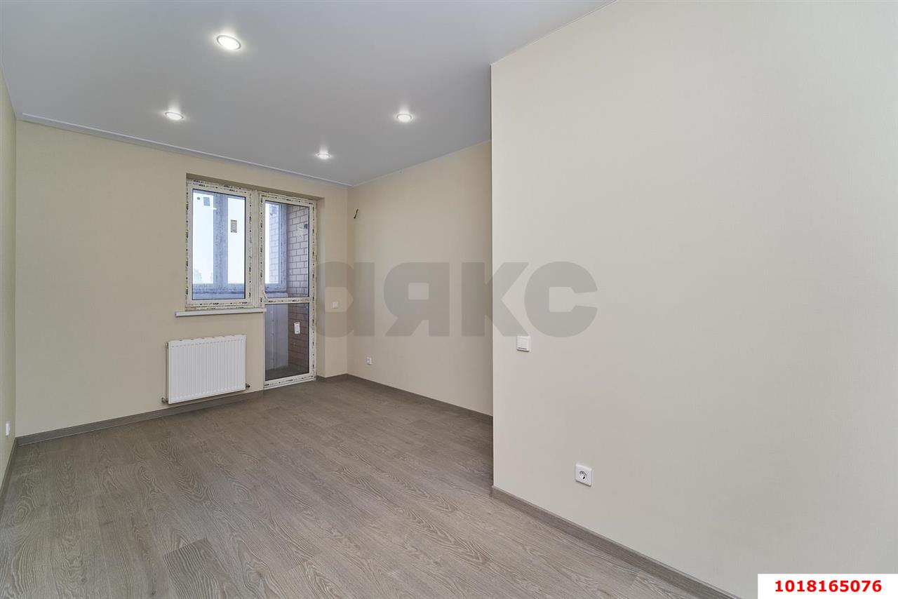Фото №7: 1-комнатная квартира <span class="whitespace-nowrap">35 м²</span>, <span class="whitespace-nowrap">4/18 эт.</span> - Краснодар, Карасунский внутригородской округ, мкр. ЖК Смородина, ул. имени Владимира Жириновского, 3к3