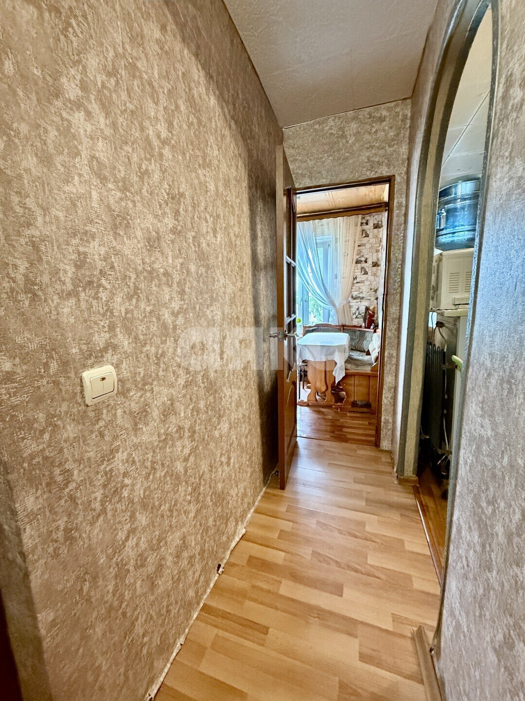Фото №3: 1-комнатная квартира <span class="whitespace-nowrap">32 м²</span>, <span class="whitespace-nowrap">3/5 эт.</span> - Дубовая Роща, ул. Спортивная, 4