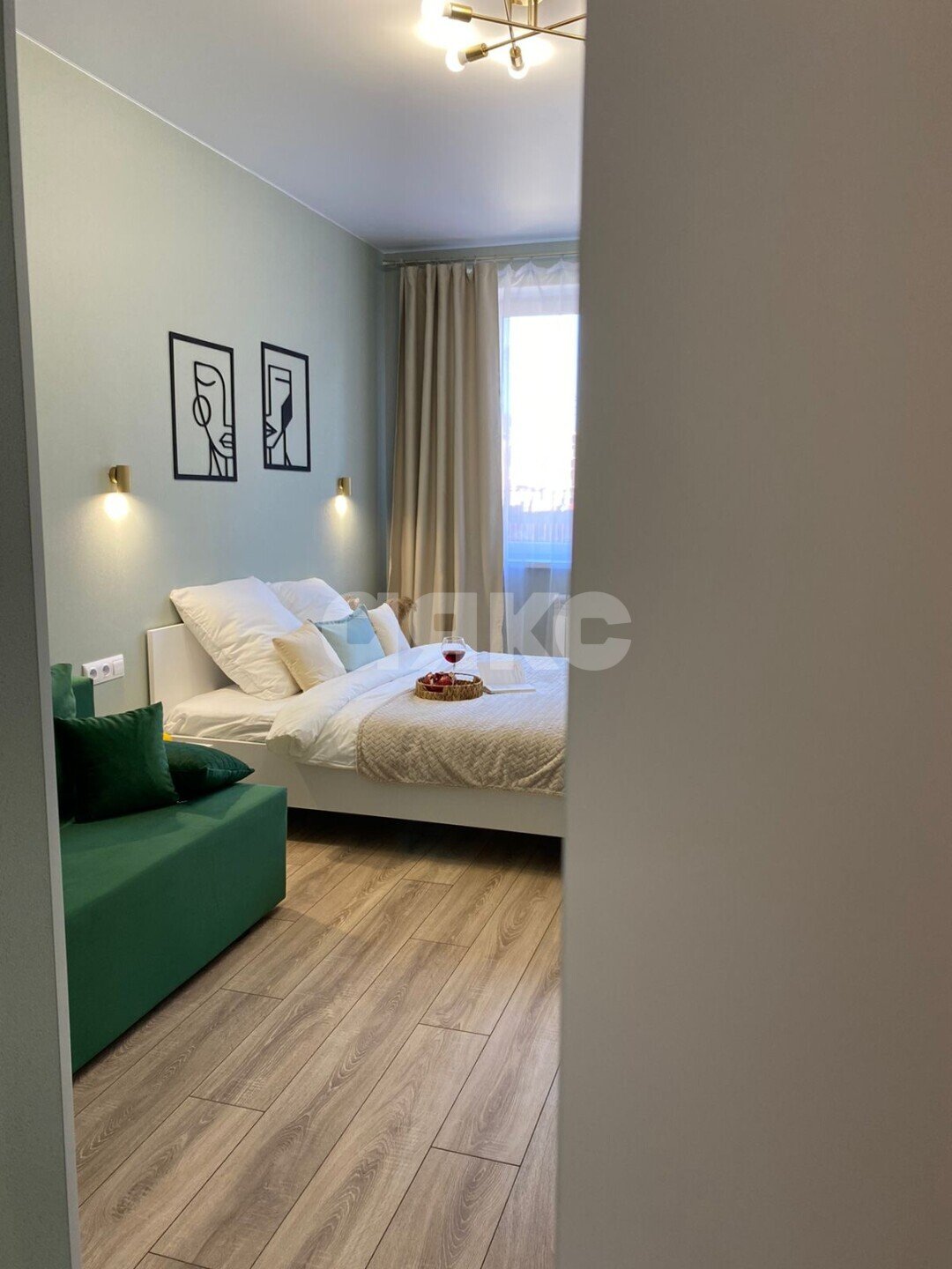 Фото №6: 1-комнатная квартира <span class="whitespace-nowrap">41 м²</span>, <span class="whitespace-nowrap">1/4 эт.</span> - Горячий Ключ, Администрация, с. коттеджный посёлок Царское, ул. Владимирская, 20