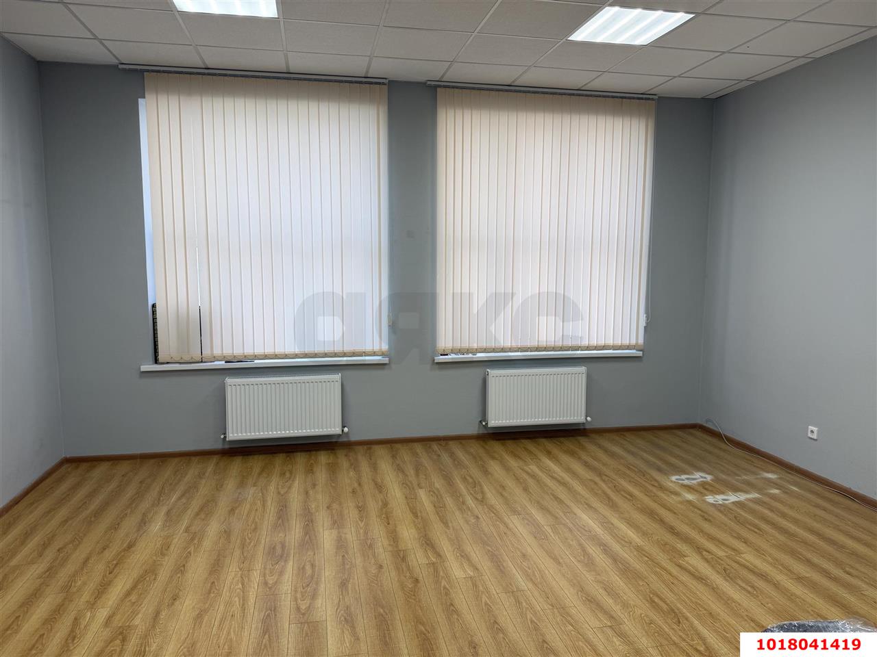 Фото №7: Отдельное здание <span class="whitespace-nowrap">700 м²</span>, <span class="whitespace-nowrap">1/5 эт.</span> - Краснодар, Западный внутригородской округ, мкр. Центральный, ул. Будённого, 125А