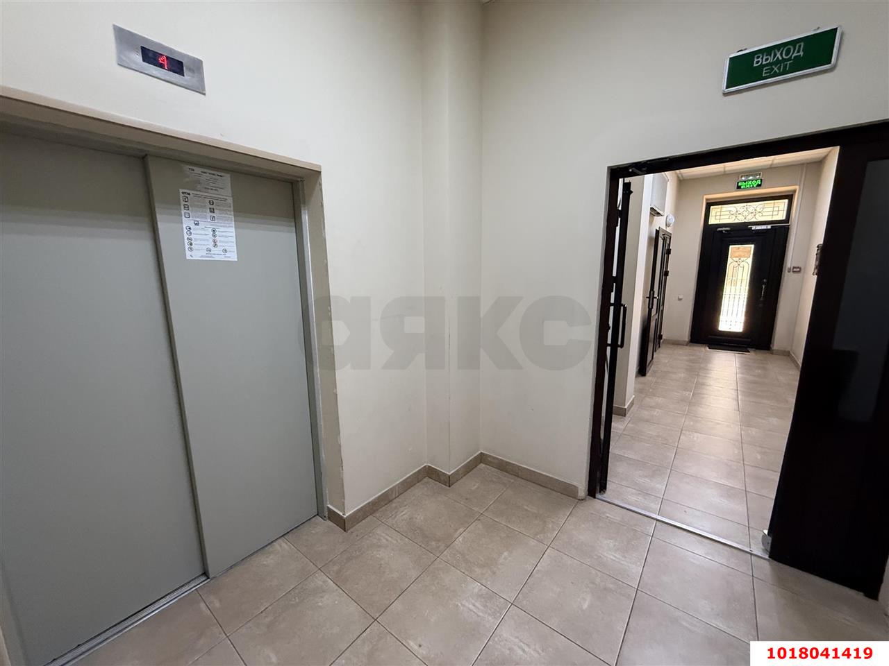 Фото №1: Отдельное здание <span class="whitespace-nowrap">700 м²</span>, <span class="whitespace-nowrap">1/5 эт.</span> - Краснодар, Западный внутригородской округ, мкр. Центральный, ул. Будённого, 125А
