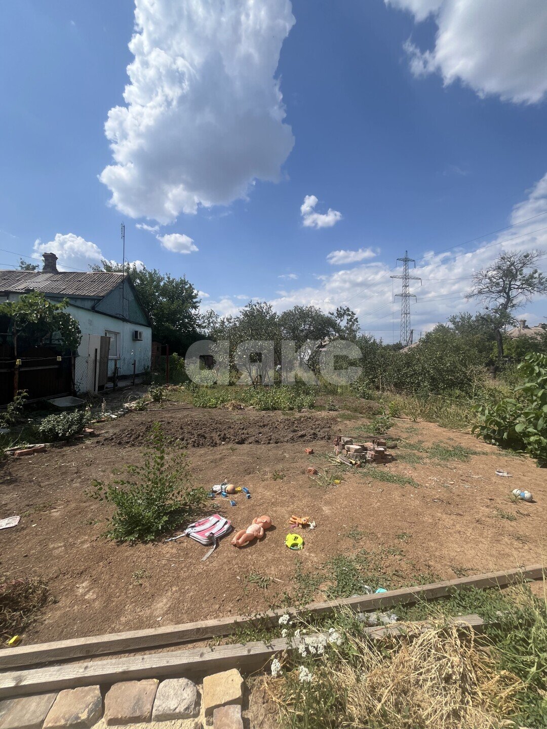 Фото №3: Дом <span class="whitespace-nowrap">44 м²</span> <span class="whitespace-nowrap">+ 4 сот.</span>, <span class="whitespace-nowrap">1 эт.</span> - Мариуполь, Ильичёвский, п. Ново-Броневой, ул. Токарная, 28
