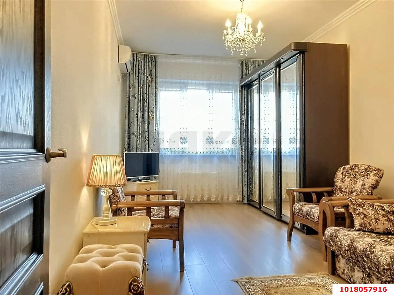 Фото №1: 1-комнатная квартира <span class="whitespace-nowrap">45 м²</span>, <span class="whitespace-nowrap">7/18 эт.</span> - Краснодар, Центральный внутригородской округ, мкр. Завод Измерительных Приборов, ул. Московская, 61