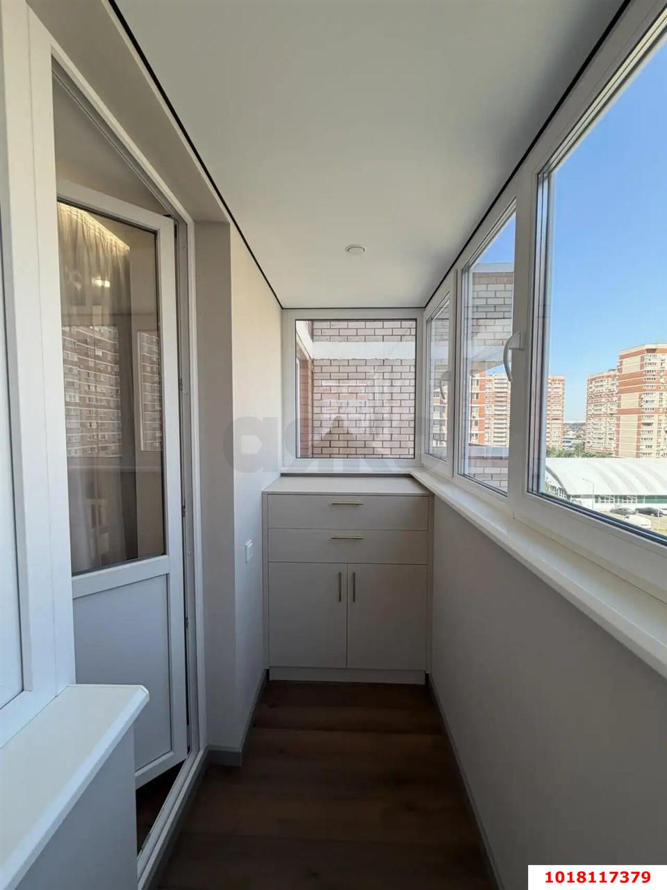 Фото №18: 3-комнатная квартира <span class="whitespace-nowrap">71 м²</span>, <span class="whitespace-nowrap">7/16 эт.</span> - Краснодар, Западный внутригородской округ, Кожзавод, мкр. Военный городок № 1, ул. имени Калинина, 350/10