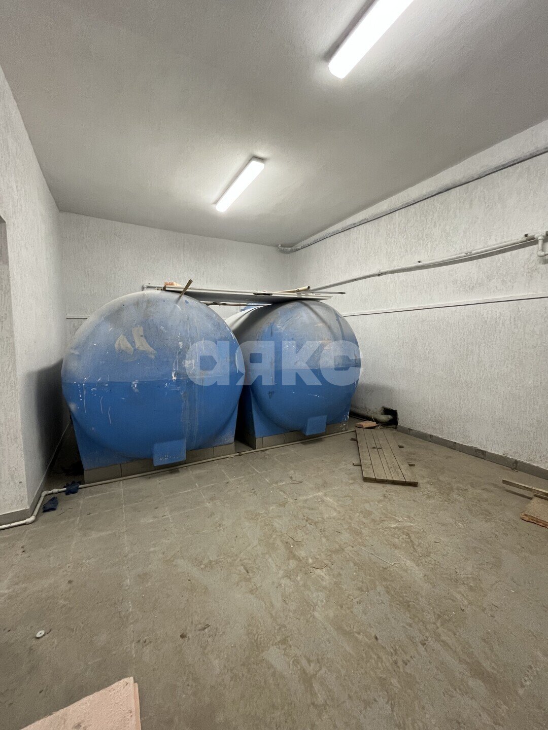 Фото №6: 2-комнатная квартира <span class="whitespace-nowrap">104 м²</span>, <span class="whitespace-nowrap">2/10 эт.</span> - Мариуполь, р. Жовтневый, пр-кт Строителей, 108А