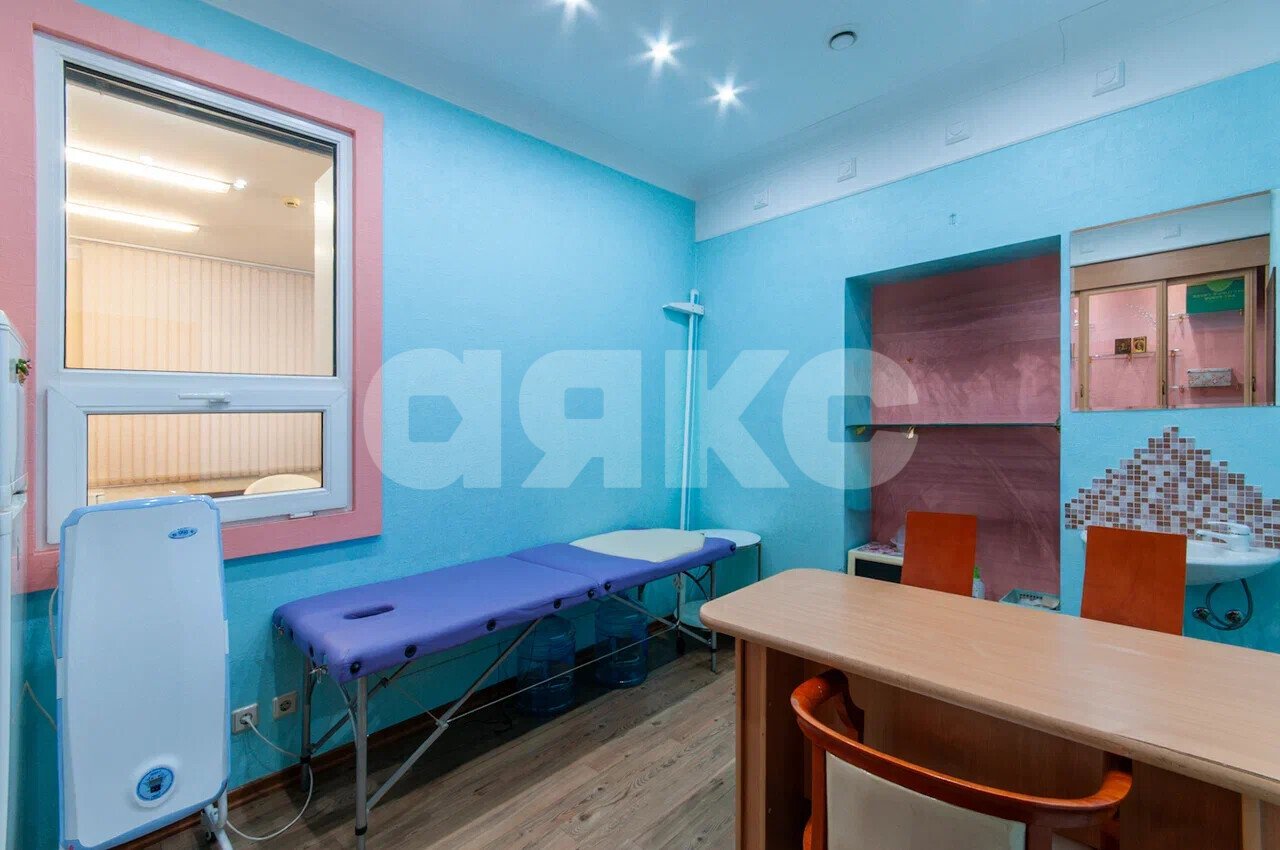 Фото №20: Коммерция <span class="whitespace-nowrap">101 м²</span>, <span class="whitespace-nowrap">1/4 эт.</span> - Москва, ул. Покровка, 41с2