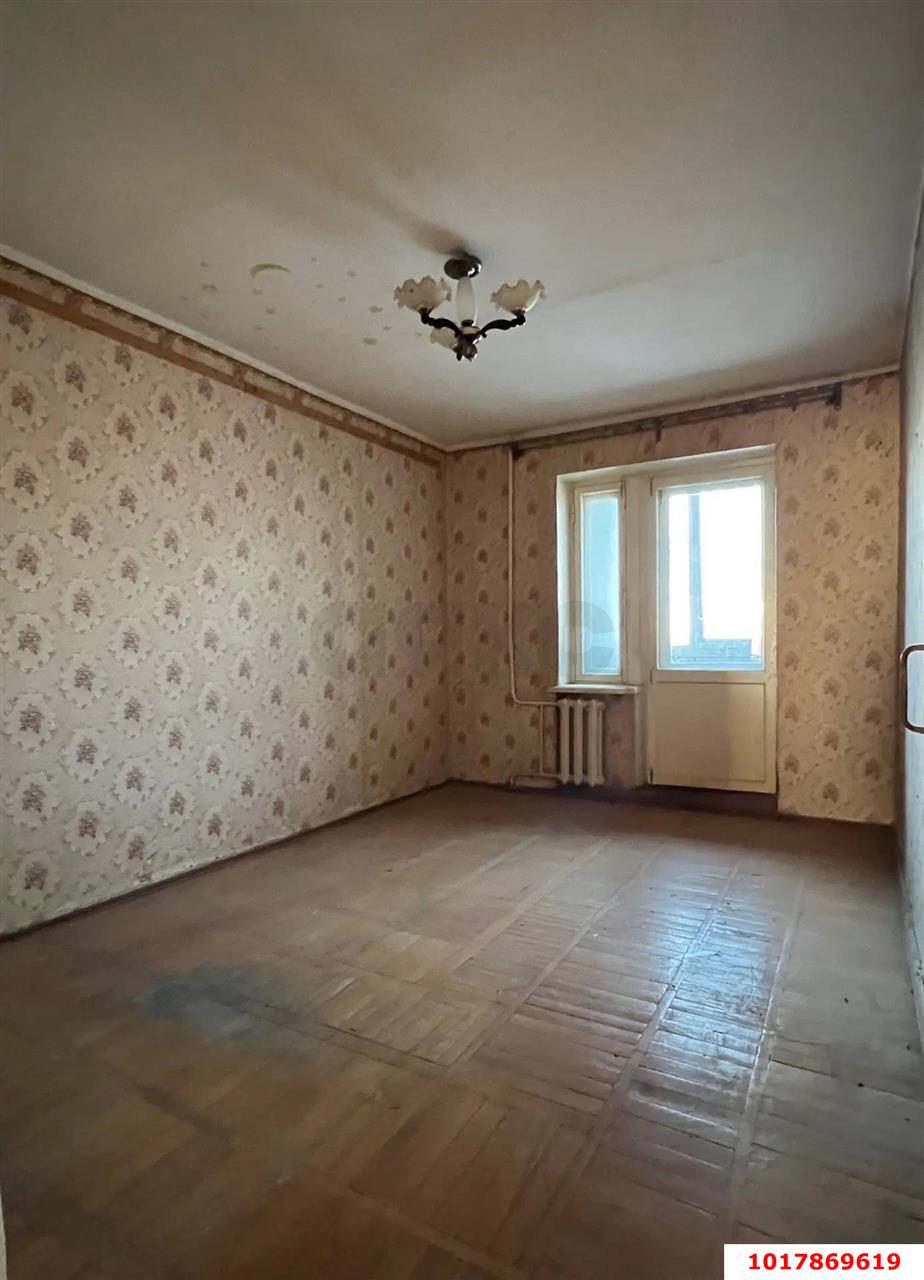 Фото №3: 3-комнатная квартира <span class="whitespace-nowrap">61 м²</span>, <span class="whitespace-nowrap">2/9 эт.</span> - Краснодар, Центральный внутригородской округ, Центральный, мкр. Черёмушки, ул. Вишняковой, 51