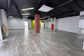 Фото №1: Офисное помещение <span class="whitespace-nowrap">208 м²</span>, <span class="whitespace-nowrap">3/11 эт.</span> - Краснодар, мкр. Фестивальный, ул. Монтажников, 1А