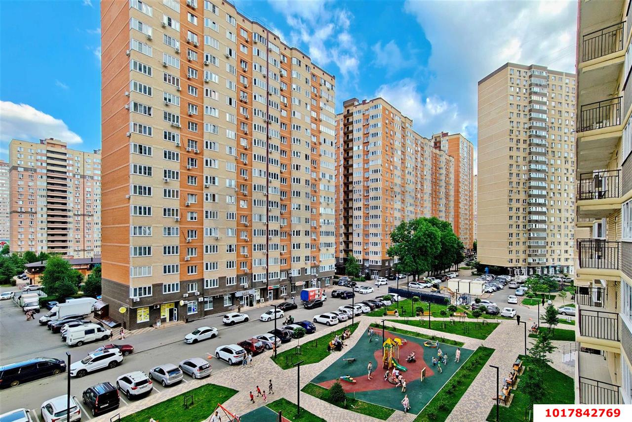 Фото №1: 2-комнатная квартира <span class="whitespace-nowrap">51 м²</span>, <span class="whitespace-nowrap">11/24 эт.</span> - Краснодар, Прикубанский внутригородской округ, мкр. жилой комплекс Свобода, ул. Домбайская, 55к8