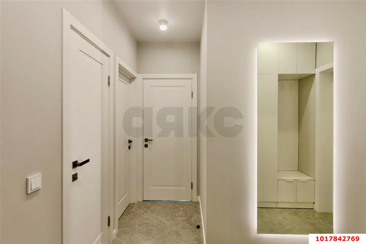 Фото №5: 2-комнатная квартира <span class="whitespace-nowrap">51 м²</span>, <span class="whitespace-nowrap">11/24 эт.</span> - Краснодар, Прикубанский внутригородской округ, мкр. жилой комплекс Свобода, ул. Домбайская, 55к8
