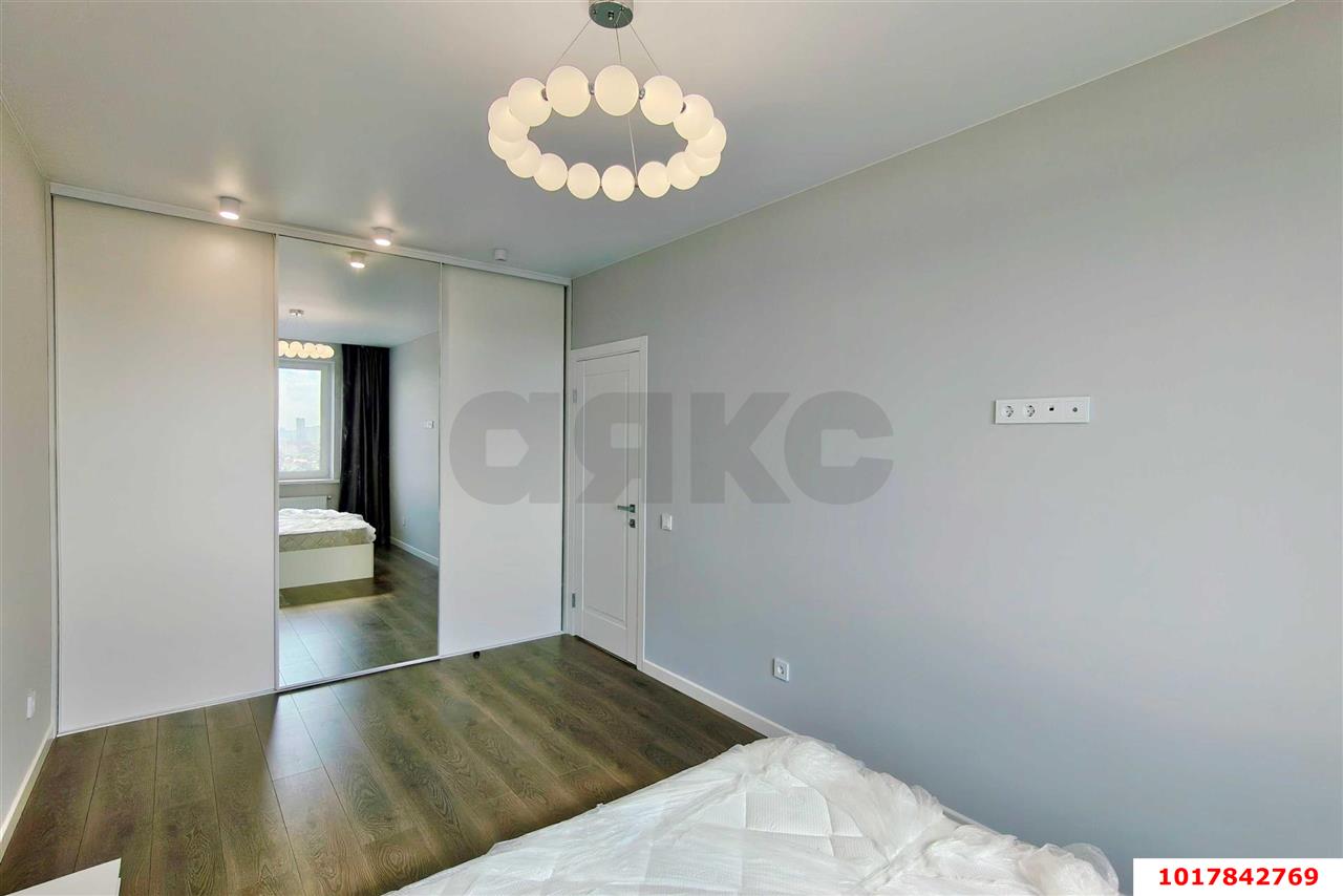 Фото №10: 2-комнатная квартира <span class="whitespace-nowrap">51 м²</span>, <span class="whitespace-nowrap">11/24 эт.</span> - Краснодар, Прикубанский внутригородской округ, мкр. жилой комплекс Свобода, ул. Домбайская, 55к8