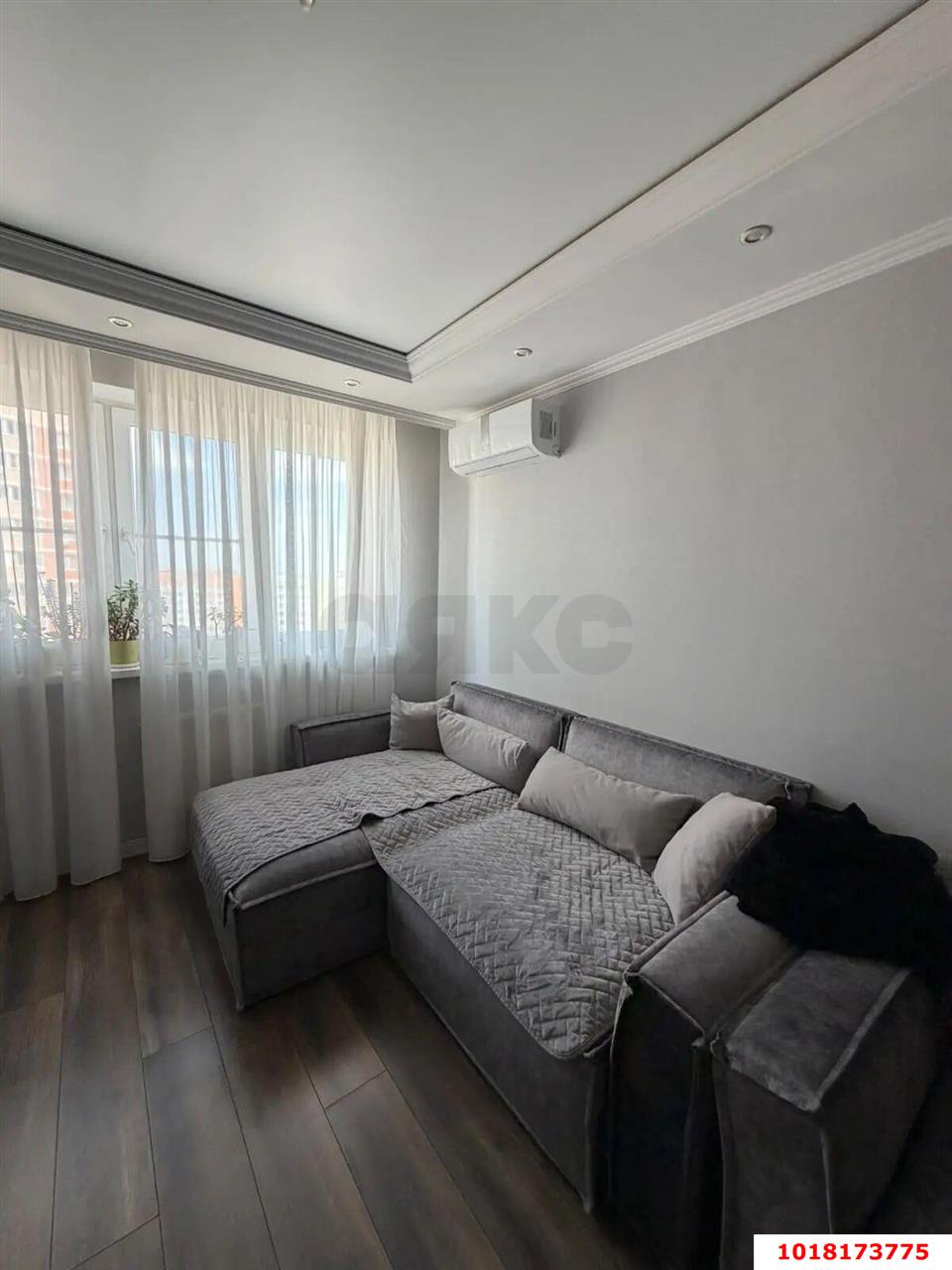 Фото №2: 2-комнатная квартира <span class="whitespace-nowrap">67 м²</span>, <span class="whitespace-nowrap">17/24 эт.</span> - Краснодар, Западный внутригородской округ, ЖК Новый Город, мкр. Юбилейный, ул. Генерала Шифрина, 1