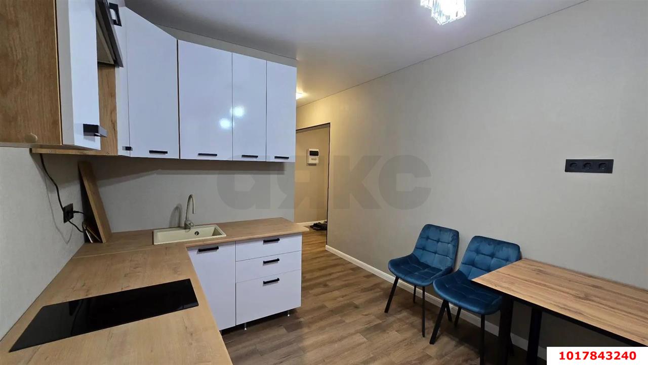 Фото №3: 2-комнатная квартира <span class="whitespace-nowrap">53 м²</span>, <span class="whitespace-nowrap">2/19 эт.</span> - Краснодар, Прикубанский внутригородской округ, имени Петра Метальникова, мкр. жилой комплекс Победа-2, ул. Цезаря Куникова, 35