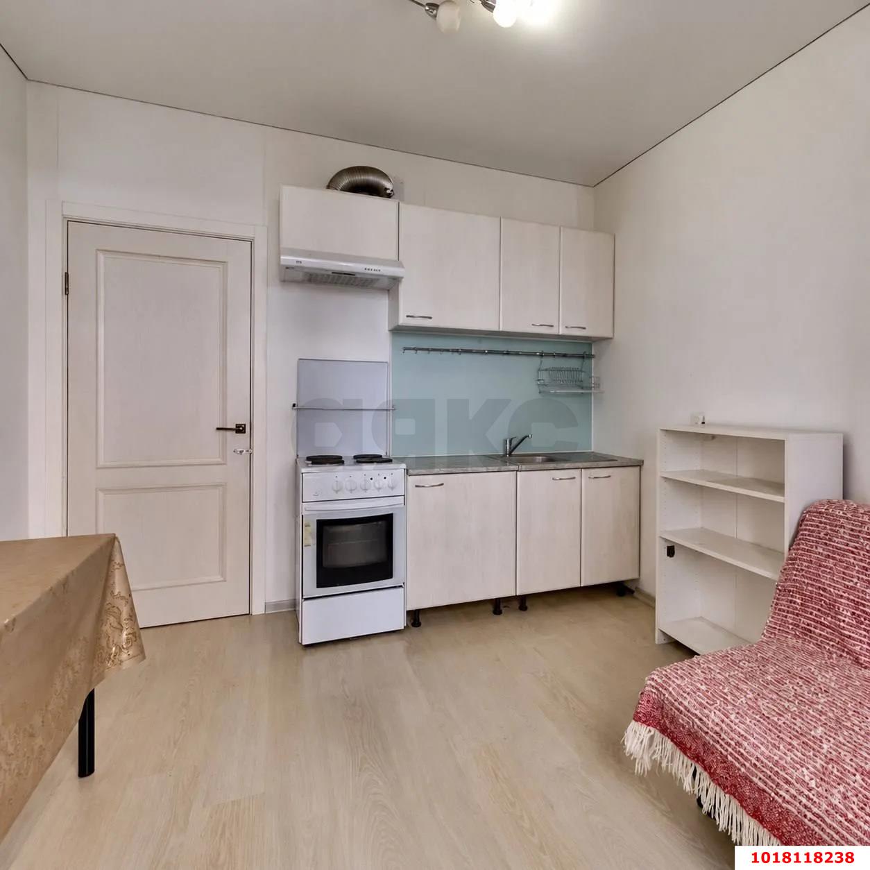 Фото №3: 1-комнатная квартира <span class="whitespace-nowrap">36 м²</span>, <span class="whitespace-nowrap">1/9 эт.</span> - Краснодар, Прикубанский внутригородской округ, ЖК На Красных Партизан, мкр. Славянский, ул. Заполярная, 35к11