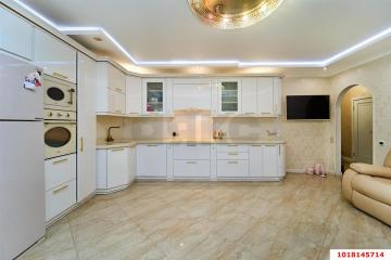Фото №1: 3-комнатная квартира <span class="whitespace-nowrap">84 м²</span>, <span class="whitespace-nowrap">4/23 эт.</span> - Краснодар, мкр. ЖК Седьмой Континент, ул. Совхозная, 1к3