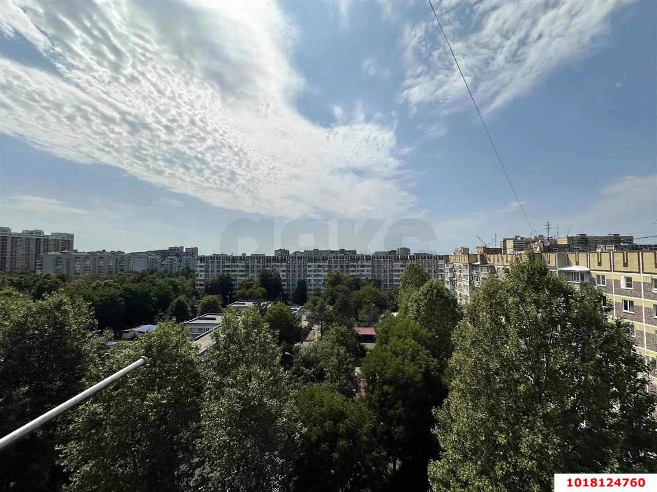 Фото №10: 1-комнатная квартира <span class="whitespace-nowrap">38 м²</span>, <span class="whitespace-nowrap">10/12 эт.</span> - Краснодар, Карасунский внутригородской округ, мкр. Комсомольский, ул. 30-й Иркутской Дивизии, 9/2