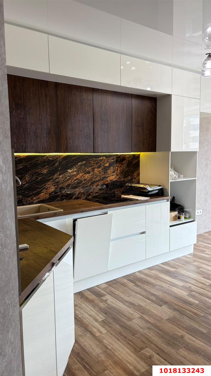 Фото №2: 1-комнатная квартира <span class="whitespace-nowrap">46 м²</span>, <span class="whitespace-nowrap">16/17 эт.</span> - Краснодар, Прикубанский внутригородской округ, ЖК Лучший, мкр. имени Петра Метальникова, ул. Петра Метальникова, 42