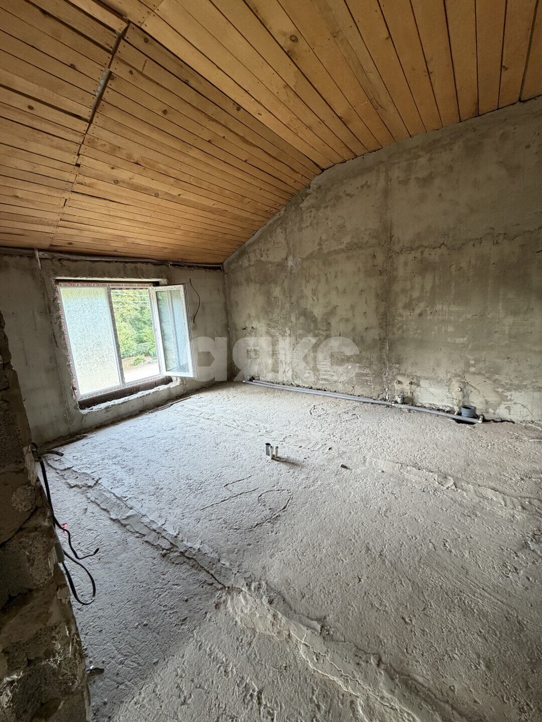 Фото №4: Дом <span class="whitespace-nowrap">321 м²</span> <span class="whitespace-nowrap">+ 6 сот.</span>, <span class="whitespace-nowrap">2 эт.</span> - Гавердовский, пер. Набережный, 2