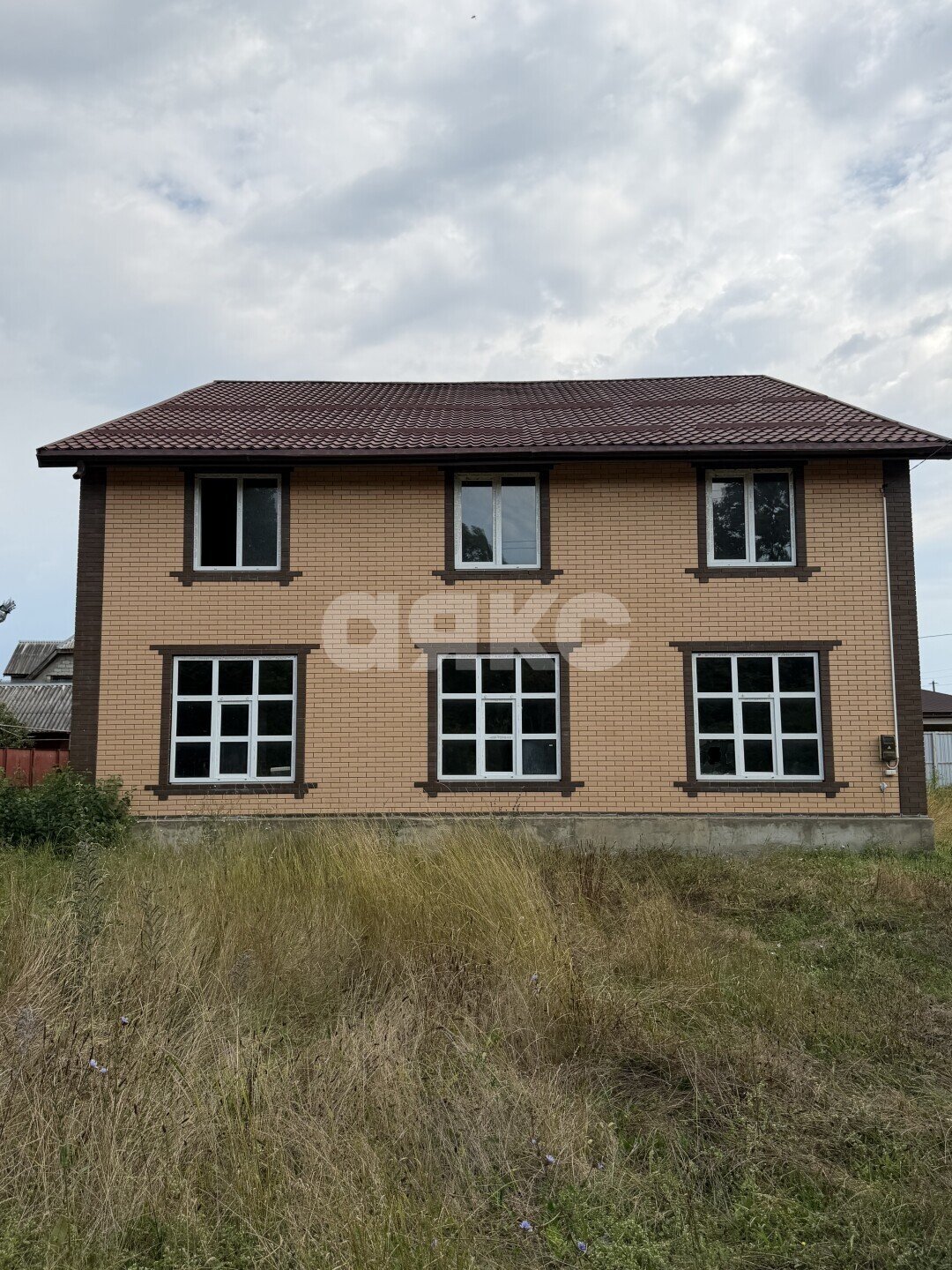 Фото №3: Дом <span class="whitespace-nowrap">321 м²</span> <span class="whitespace-nowrap">+ 6 сот.</span>, <span class="whitespace-nowrap">2 эт.</span> - Гавердовский, пер. Набережный, 2