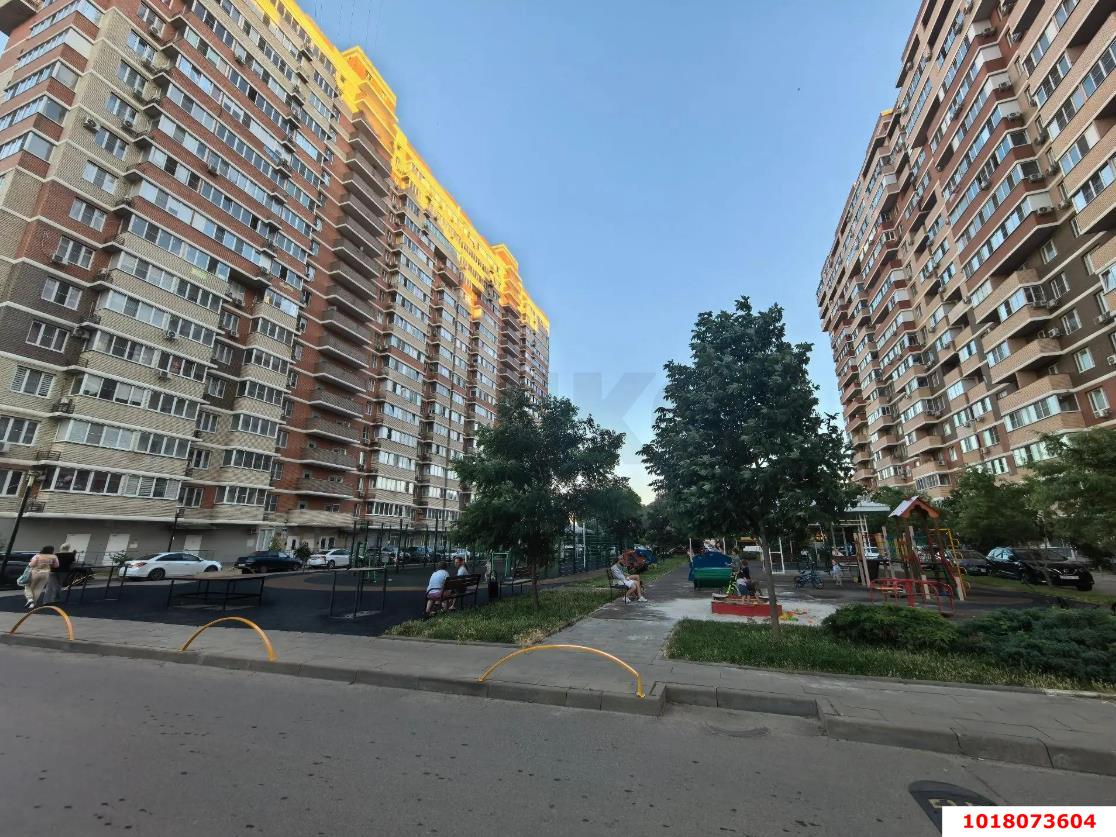 Фото №1: 1-комнатная квартира <span class="whitespace-nowrap">43 м²</span>, <span class="whitespace-nowrap">7/19 эт.</span> - Краснодар, Карасунский внутригородской округ, мкр. жилой комплекс Восход, ул. Гидростроителей, 59