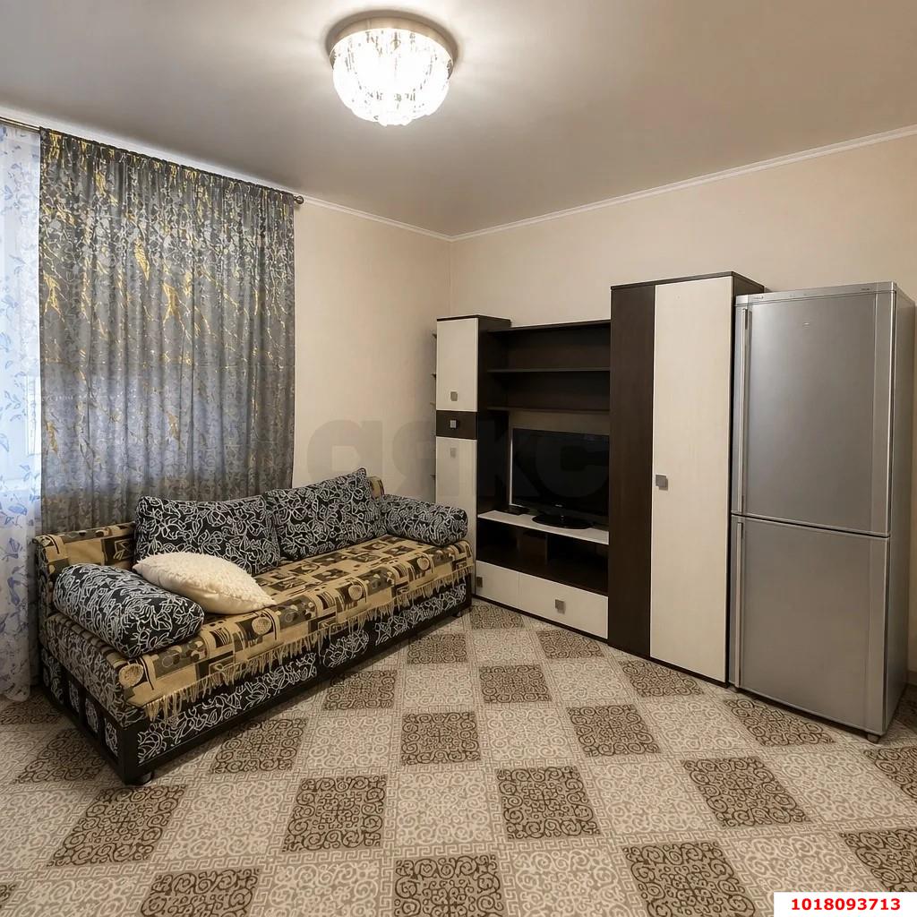Фото №4: 3-комнатная квартира <span class="whitespace-nowrap">54 м²</span>, <span class="whitespace-nowrap">2/2 эт.</span> - Краснодар, мкр. Западный внутригородской округ, ул. Гагарина, 248