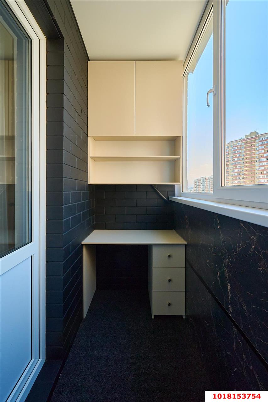 Фото №7: 1-комнатная квартира <span class="whitespace-nowrap">51 м²</span>, <span class="whitespace-nowrap">4/10 эт.</span> - Краснодар, Прикубанский внутригородской округ, Россинского, мкр. жилой комплекс Инсити, ул. Командорская, 5/2