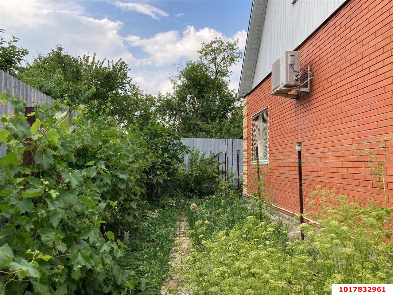 Фото №15: Дом <span class="whitespace-nowrap">148 м²</span> <span class="whitespace-nowrap">+ 4 сот.</span>, <span class="whitespace-nowrap">2 эт.</span> - Кубаночка, мкр. Прикубанский внутригородской округ, ул. Сиреневая, 17