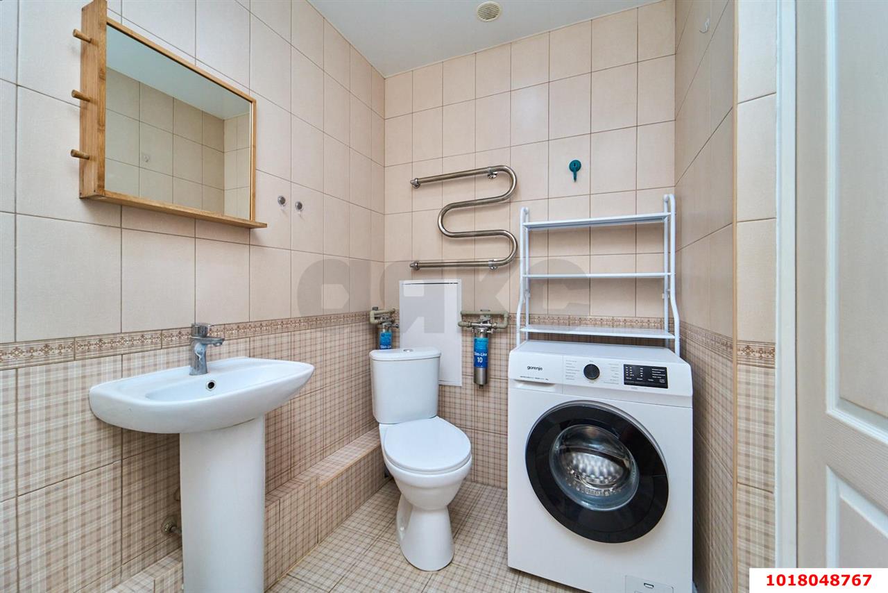 Фото №8: 1-комнатная квартира <span class="whitespace-nowrap">40 м²</span>, <span class="whitespace-nowrap">6/10 эт.</span> - Краснодар, Прикубанский внутригородской округ, Фестивальный, мкр. Солнечный, ул. имени Симиренко, 16