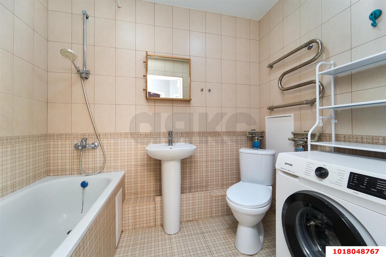 Фото №9: 1-комнатная квартира <span class="whitespace-nowrap">40 м²</span>, <span class="whitespace-nowrap">6/10 эт.</span> - Краснодар, Прикубанский внутригородской округ, Фестивальный, мкр. Солнечный, ул. имени Симиренко, 16