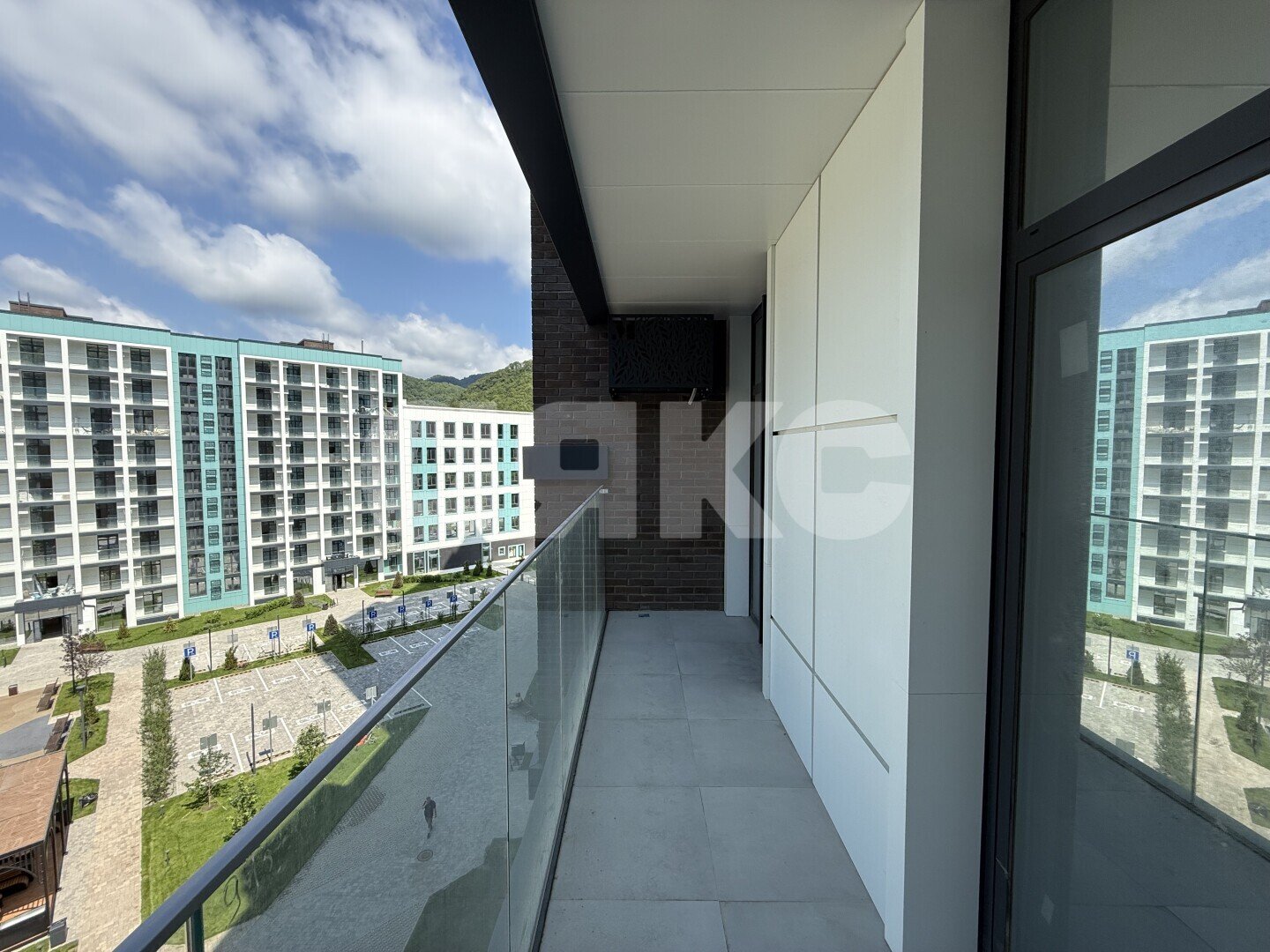 Фото №2: 2-комнатная квартира <span class="whitespace-nowrap">52 м²</span>, <span class="whitespace-nowrap">6/9 эт.</span> - Небуг, мкр. ЖК Botanica Hills, ул. Спортивная, лит2