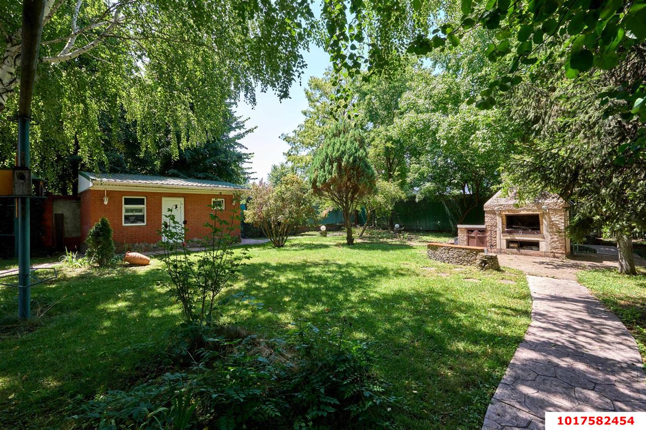 Фото №10: Дом <span class="whitespace-nowrap">367 м²</span> <span class="whitespace-nowrap">+ 12 сот.</span>, <span class="whitespace-nowrap">3 эт.</span> - Краснодар, Прикубанский внутригородской округ, мкр. Музыкальный, ул. Агрохимическая