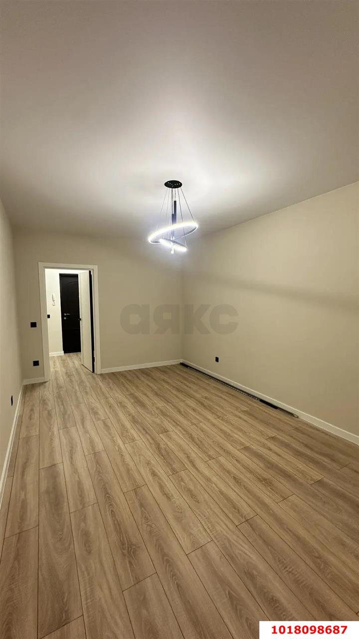 Фото №4: 1-комнатная квартира <span class="whitespace-nowrap">44 м²</span>, <span class="whitespace-nowrap">9/21 эт.</span> - Краснодар, Карасунский внутригородской округ, Пашковский, мкр. жилой комплекс Империал, ул. Бородинская, 137/1