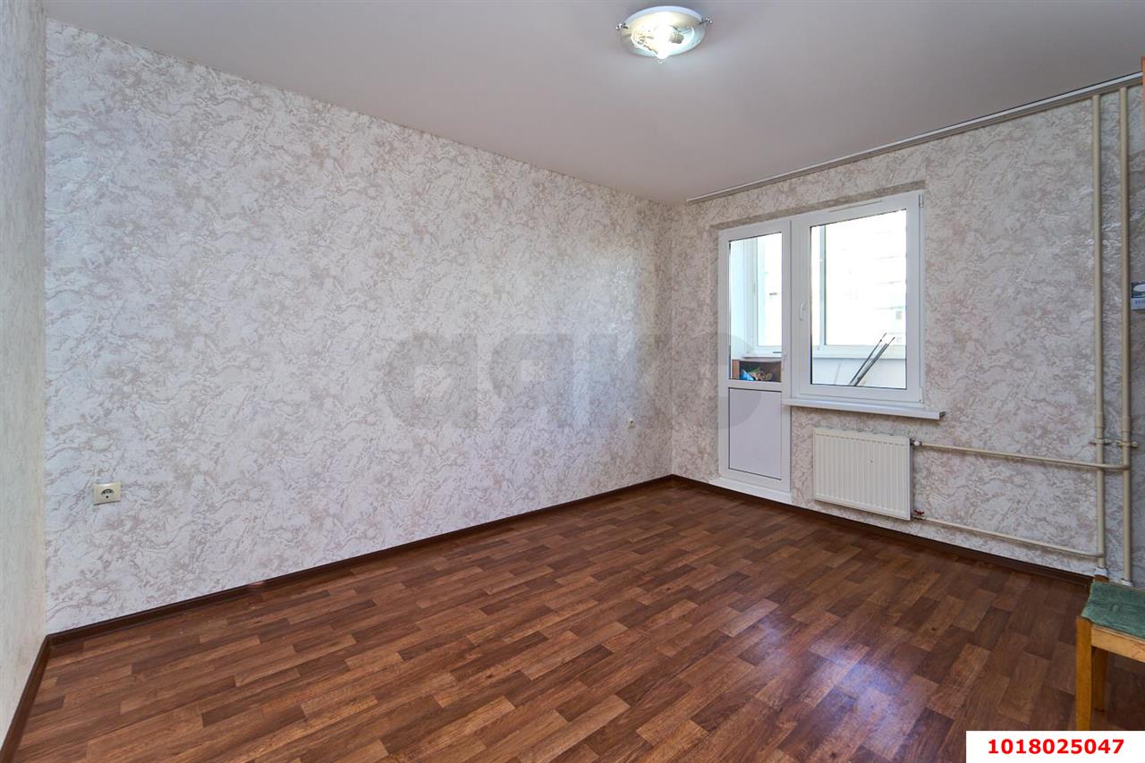 Фото №8: 2-комнатная квартира <span class="whitespace-nowrap">71 м²</span>, <span class="whitespace-nowrap">9/23 эт.</span> - Краснодар, Прикубанский внутригородской округ, мкр. Восточно-Кругликовский, ул. Героев-Разведчиков, 21/2